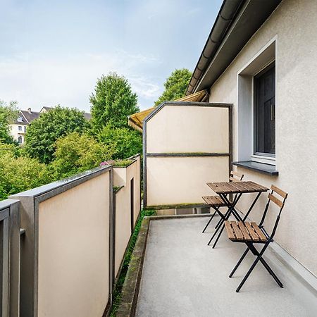 Smart Home - Essen - Perfect For 5 Guests! Central - Balcony - Netflix - Free Parking Zone Dış mekan fotoğraf