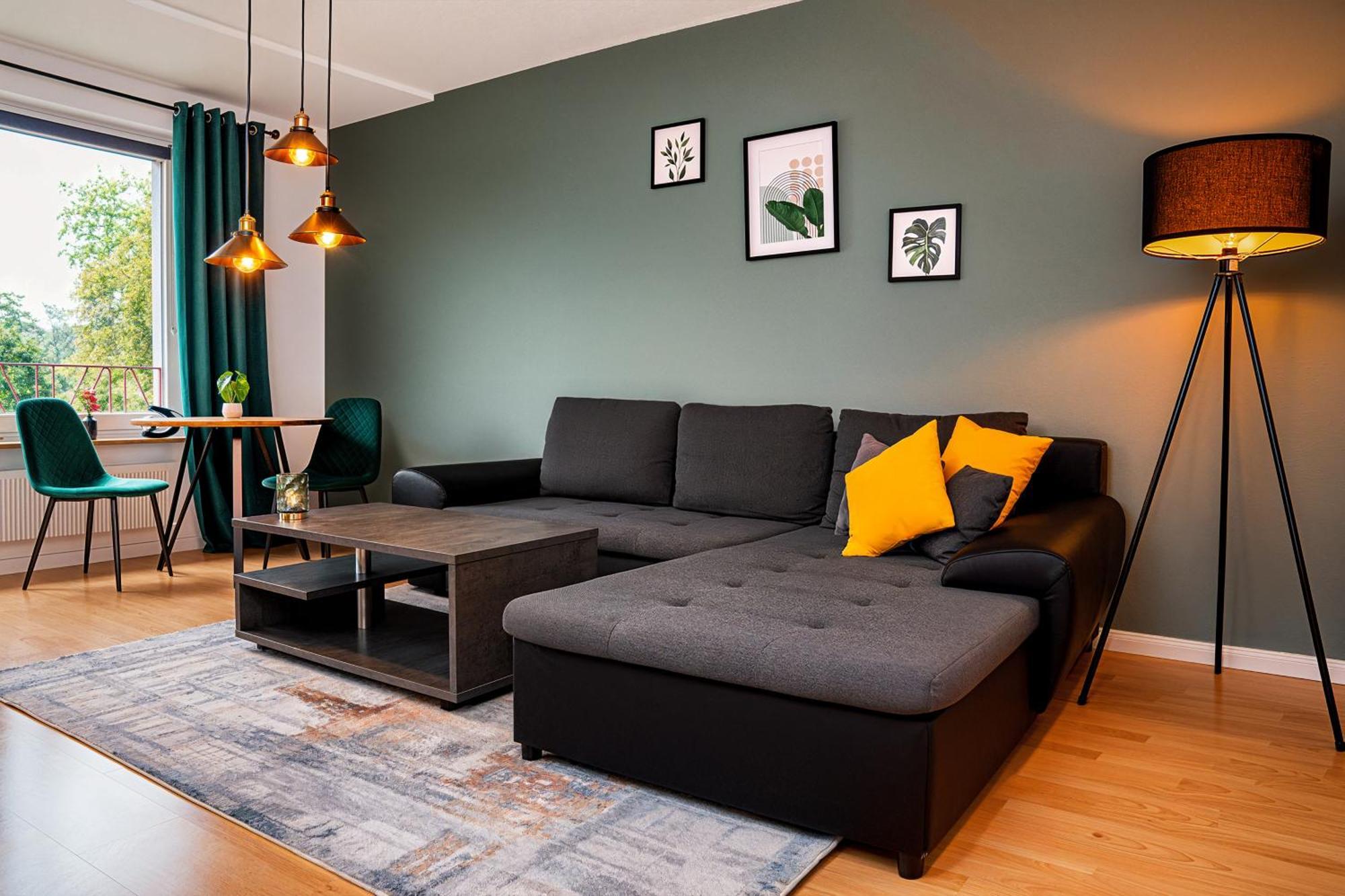 Smart Home - Essen - Perfect For 5 Guests! Central - Balcony - Netflix - Free Parking Zone Dış mekan fotoğraf